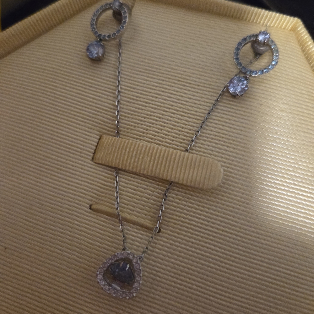 Swarovski Blue and Silver Tone Jewelry Set - Picture 2 of 4